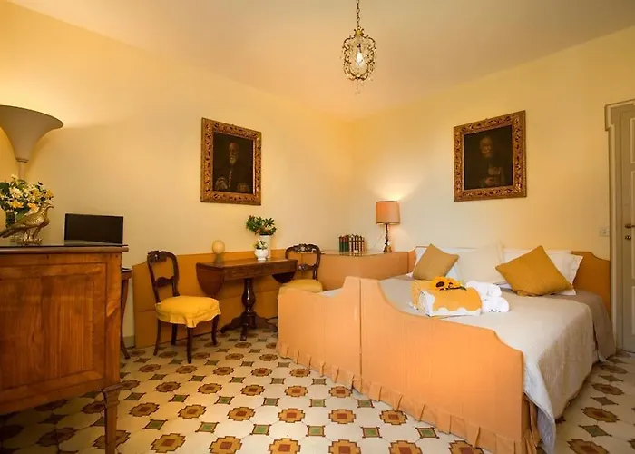 Villa Le Grotte