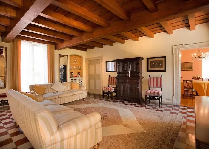 Villa le Grotte