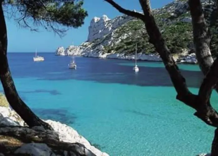 Super Cassis Paradis 8p piscine vue mer