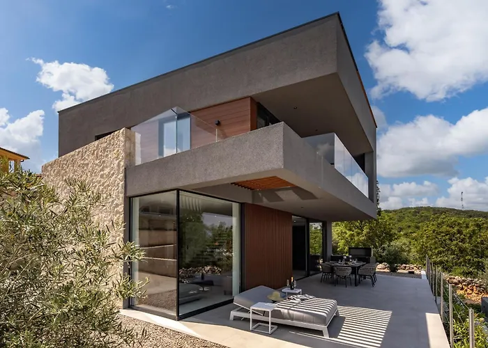 Luxusvilla Moana Mit Olivenhain