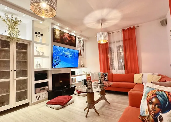 Apostolis House