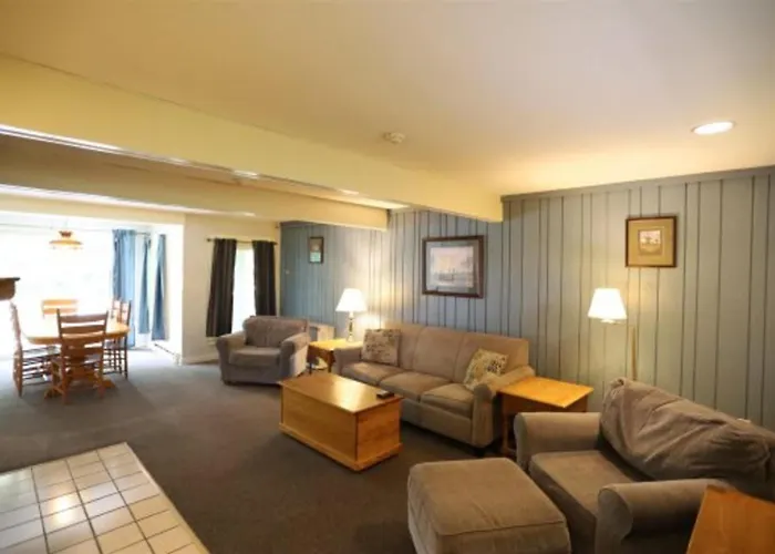 Inns Of Waterville Valley 101 Two Bedroom Unit At Inns Of Waterville Valley