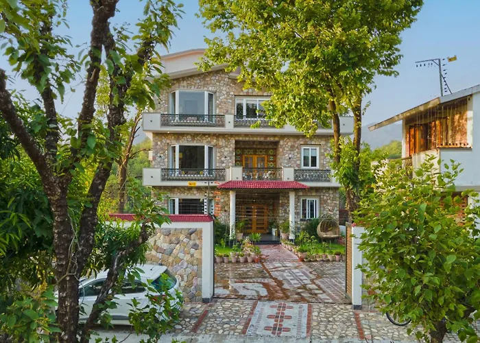 Saffronstays Varenya Villa