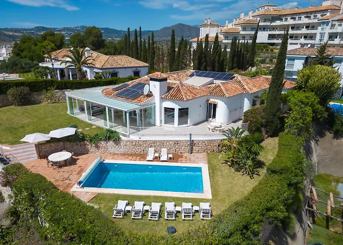 Villa Vista Verde Mijas Golf - Luxury With Optional Heated Pool & Jacuzzi