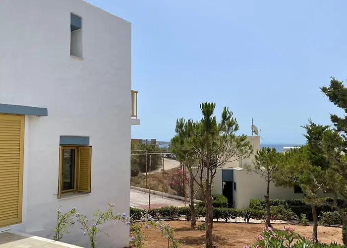 Sea View Seafront Maisonette Pool Access & Beach