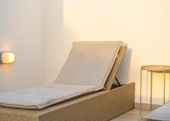 Golden SkyRooftop Pool Villa