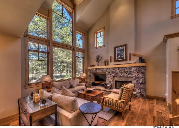 Fairway Drive 13136 By East West Hospitality