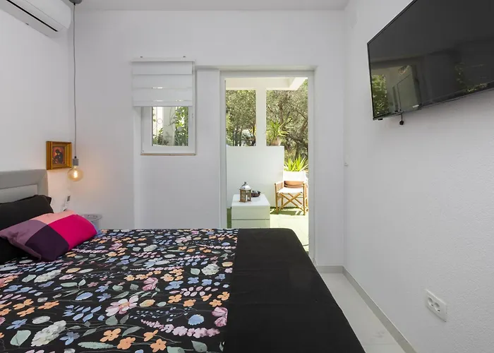 Villa Ana