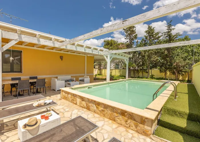 Villetta Estiva With Private Pool Gallipoli