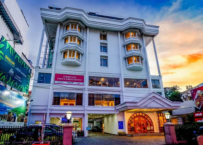 Luxury hotel only: Abad Plaza