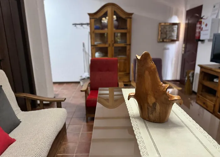 Apartamentos El Manantial