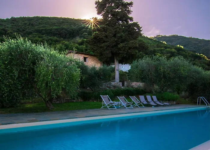 Tenuta San Giovanni Lucca - Borgo Ai Rovai
