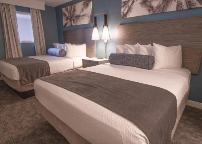 Airport Hotel: Breakers Resort Hotel