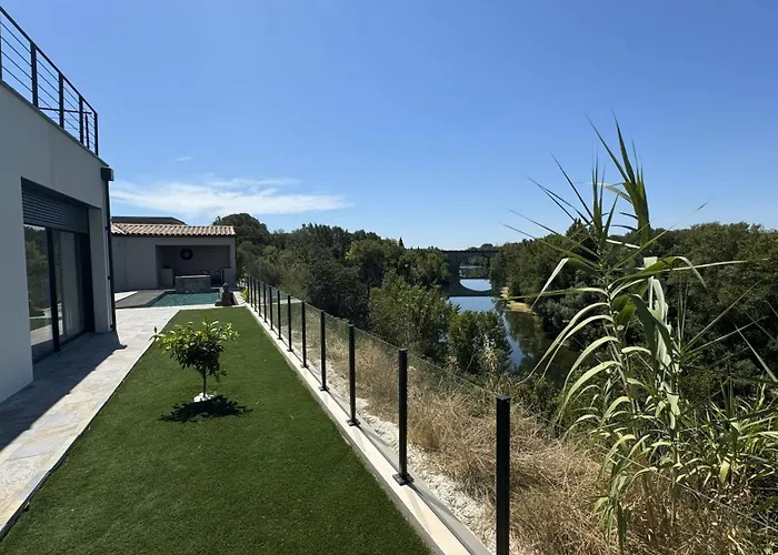 La Villa Pangea Un Havre De Paix Unique Avec Vue Sur La Riviere Et La Nature
