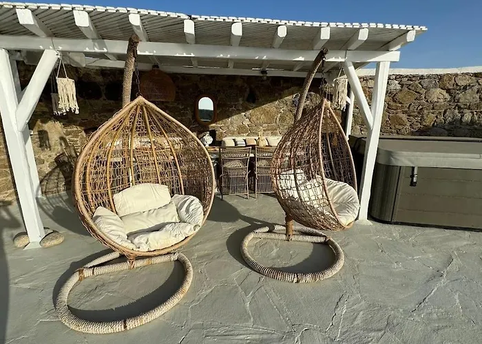 Stay Waterfront - Stunning 6 Bedroom Villa Annita With Pool