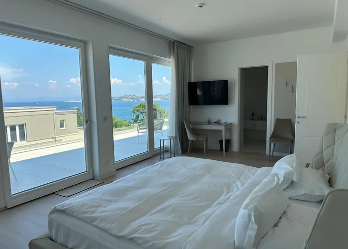 Kempinski Villa 100M From Beach