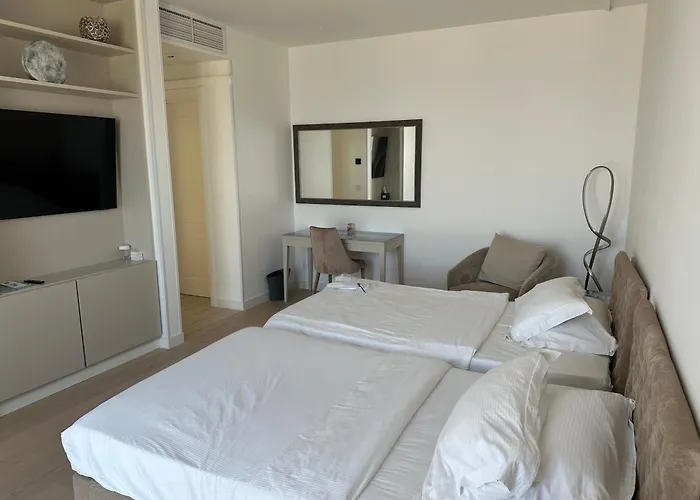 Kempinski Villa 100M From Beach