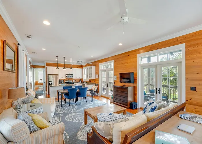 Beach & Pool Access: Peaceful St Teresa House