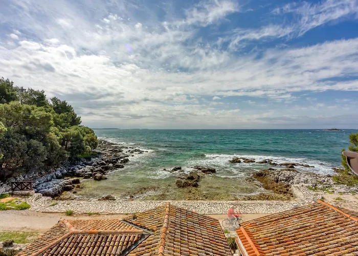 Ferienvermietung: Cuvi Beach Apartments