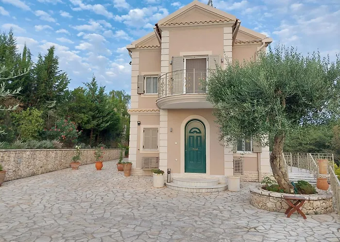Luxury Villa Breeze With Private Pools