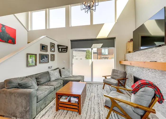 1 Mi To Lake: Upscale Condo In Whitefish Resort