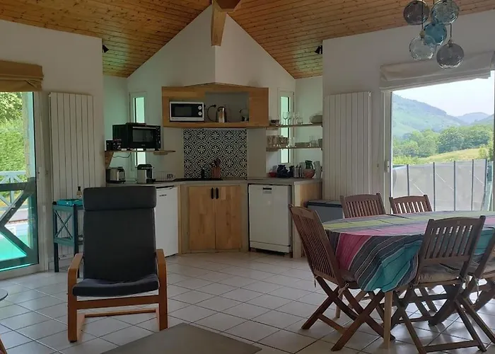 Villa Ongizatea - Rez de chaussée maison d'Architecte - 10 minutes de St Jean de Luz