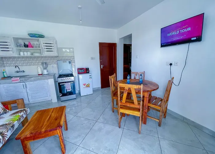 Silent Palms Villa