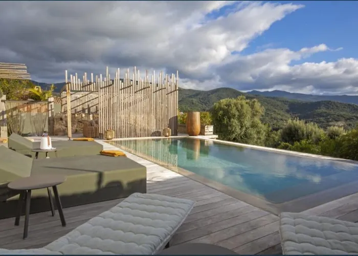 NOUVEAUTE! Magnifique villa à 2 minutes des plus belles plages de la rive sud