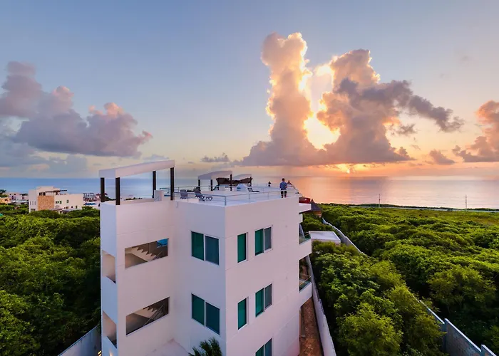 Azulea Isla Mujeres Hotel