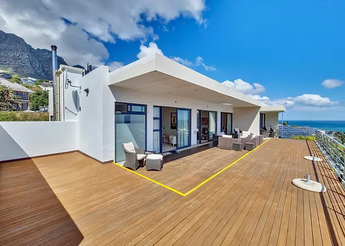 Blue Emerald Villa - Heated Pool