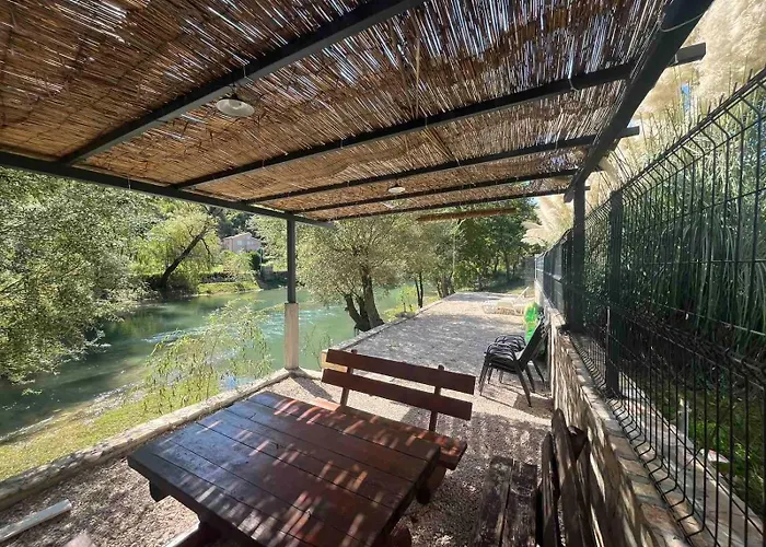 Bunica Spring Villa