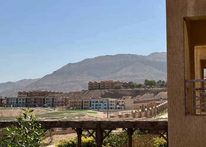Ain Sokhna 5-Bedroom Luxury Villa - Porto Sokhna