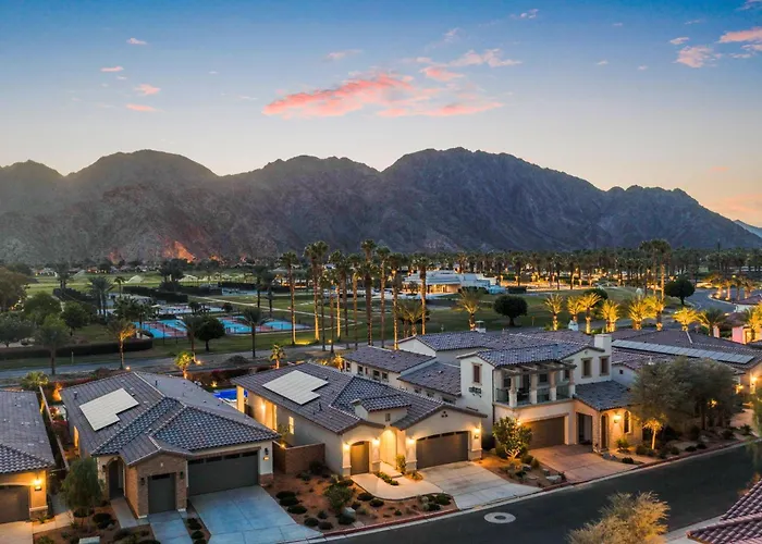 Brand New Signature Home In Pga West!