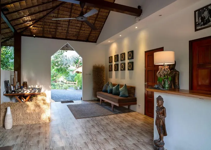 Tropical Season Villa Resort