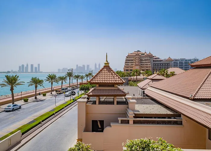 Luxe Getaways Royal Amwaj Palm Jumeirah Resort Apartment Holiday Home