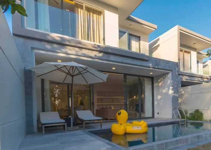 Clean & Quiet Villa - The Point Resort