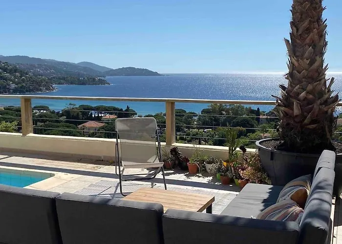 Villa élégante vue mer 180 plage à 5 min luxe et confort garantis
