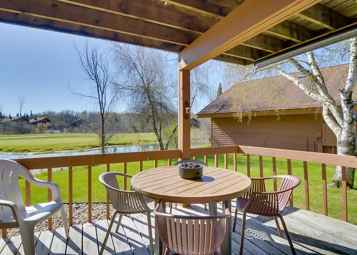 Schuss Mountain Resort Condo: Steps To Golf!