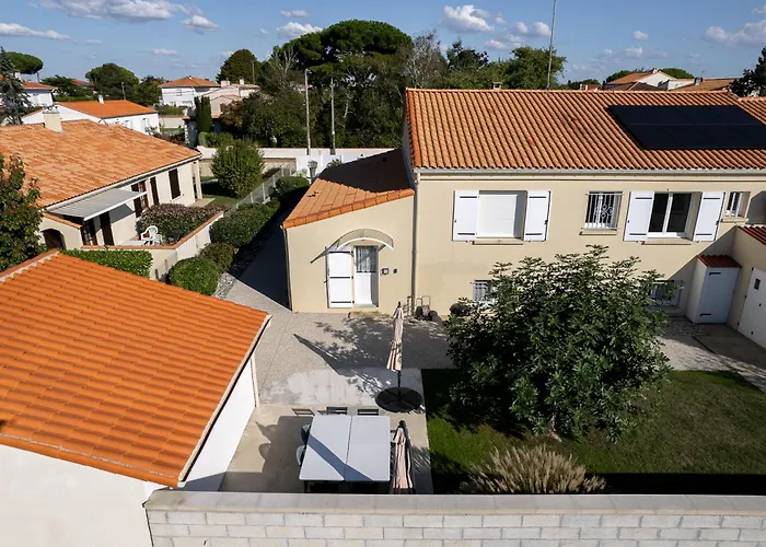 Location de vacances: Appartement Indépendant 80M² Dans Villa