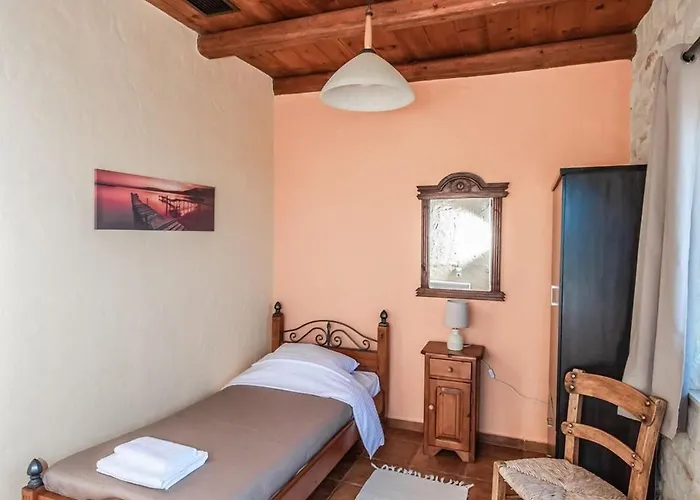 Ydria Villa A With Pool