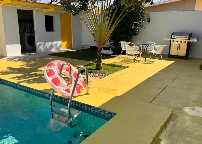 3Br Villa By Eagle Beach Pool