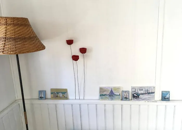 Chalet Bleu Mer - plage des chalets - Gruissan