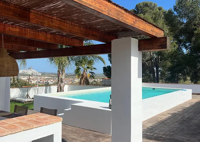 Villa con piscina en la montaña hasta 10 personas