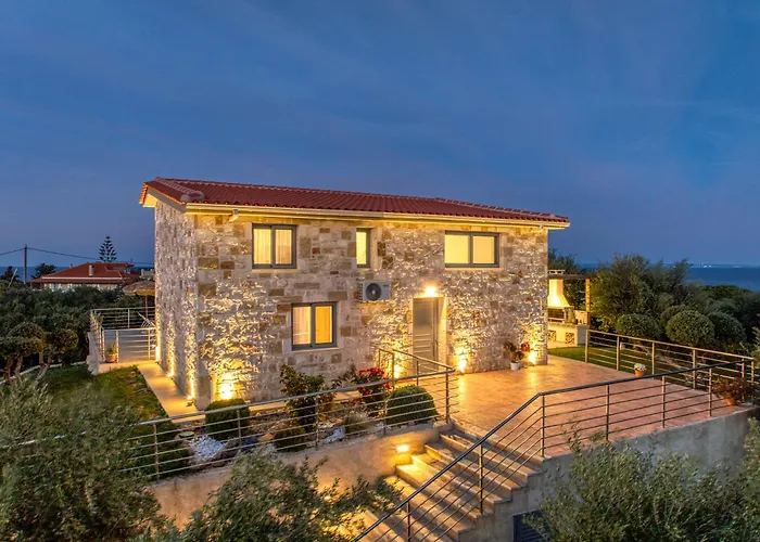 Casa Ferati - Villa With Pool By The Sea With Stunning Sunriseview By Villa Mana Gers