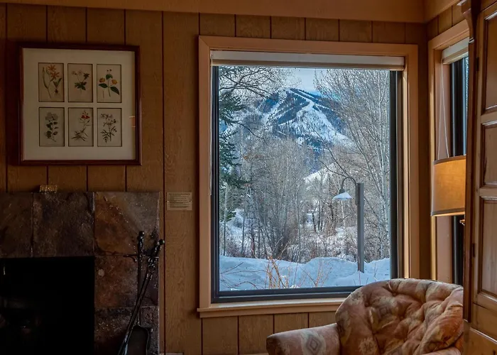 Creekside Condo 1296