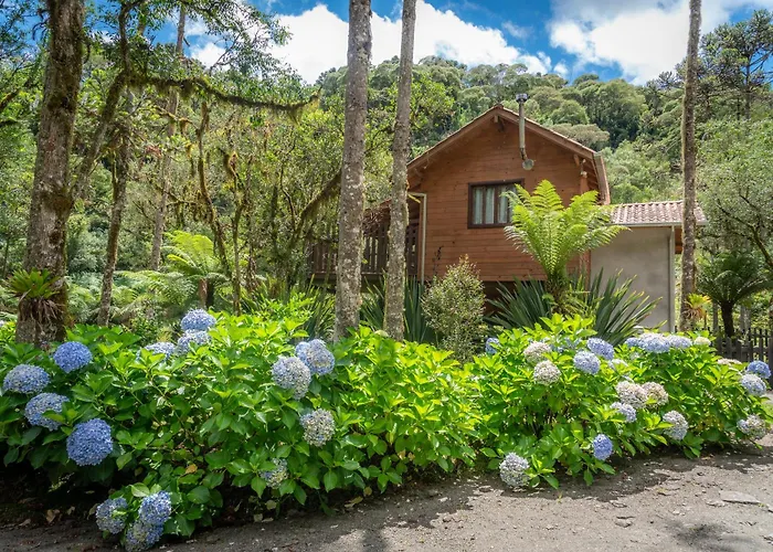 Alojamento com o café da manhã Apenas: Pousada Caminhos da Natureza