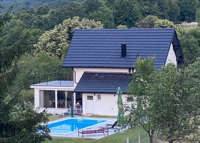 Relax House