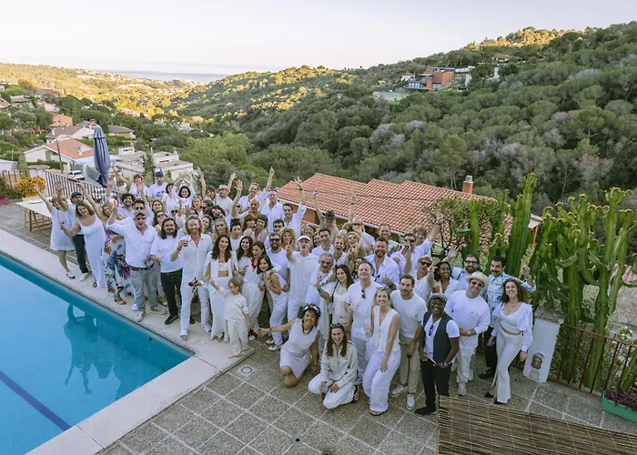 Villa Alella, 5 Bedrooms & Pool