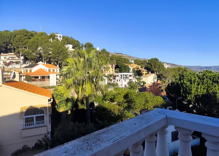Home With View And Swimming Pool