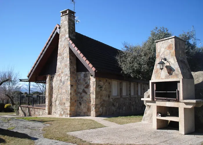 Chalet: Una casita en el campo dentro de la ciudad